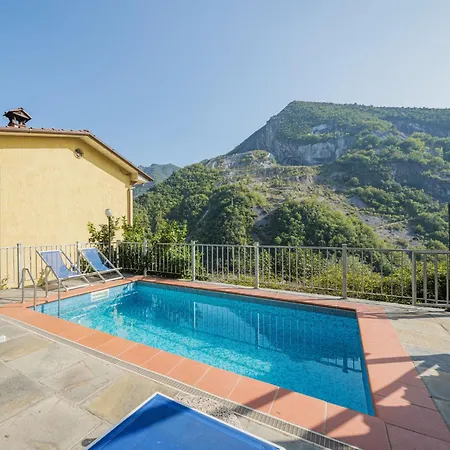 Holiday home L'aia By Interhome